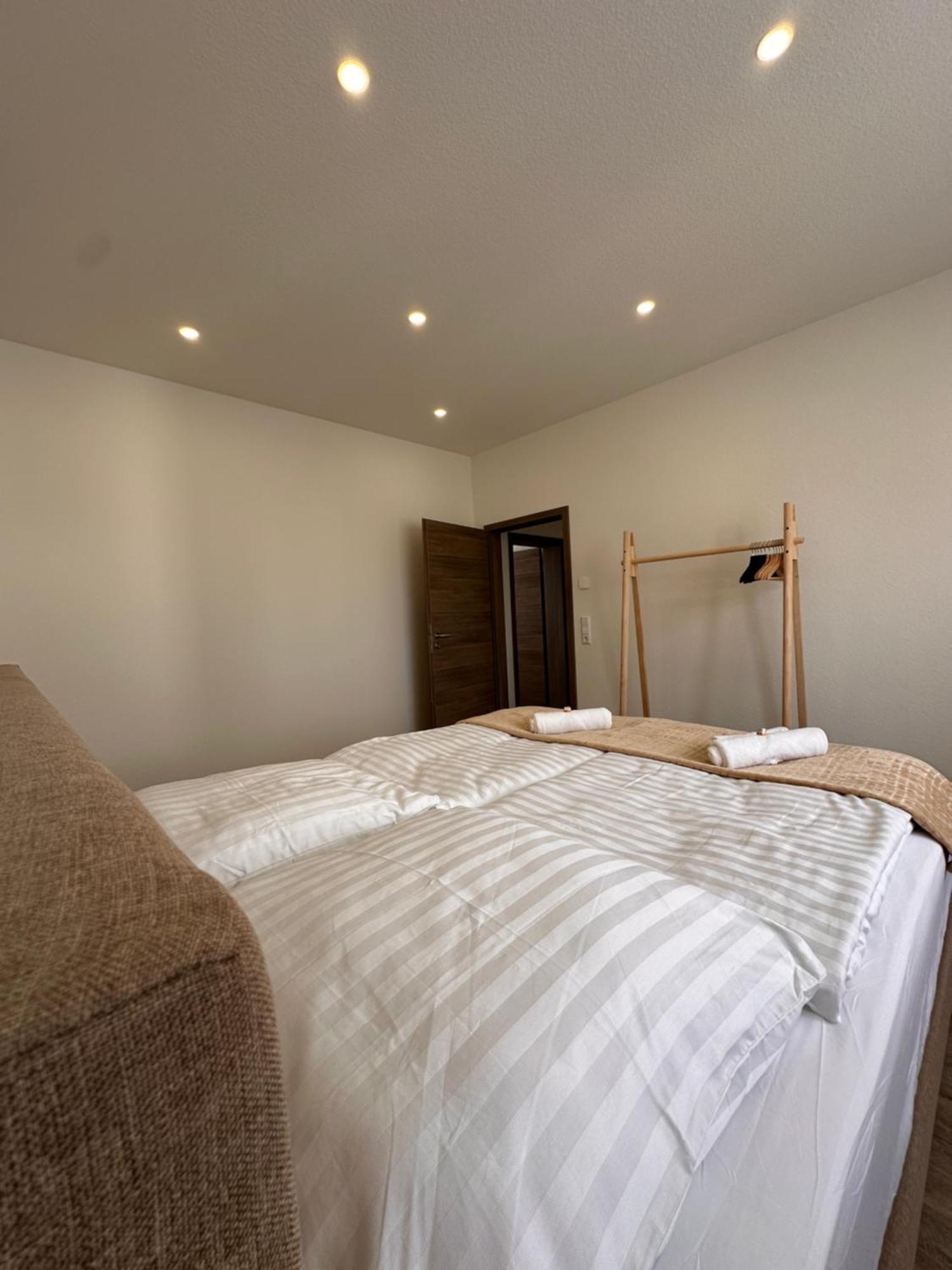 Amao-Obsidian I 120Qm I Elegantes Business- & Familienapartment I 3 Schlafzimmer I Kingsize Betten Schwanau Exterior photo